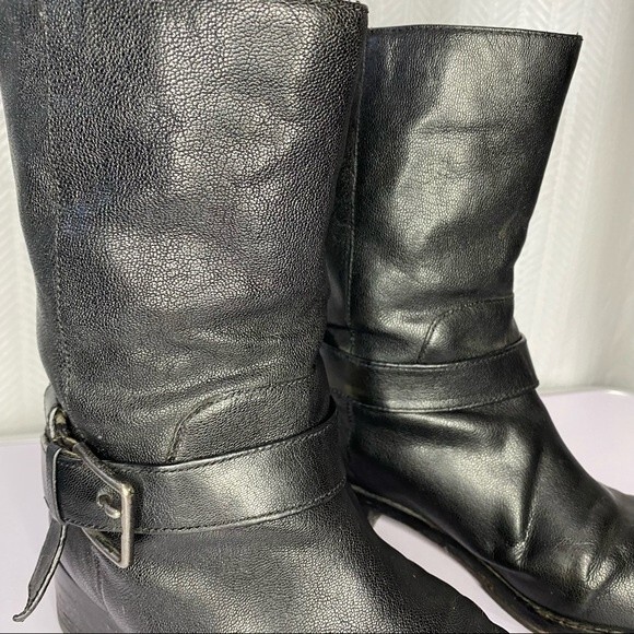 Women's Cole Haan Black Briarcliff Leather Buckle Detail Pull On Mid Boot 6.5 - Picture 3 of 11